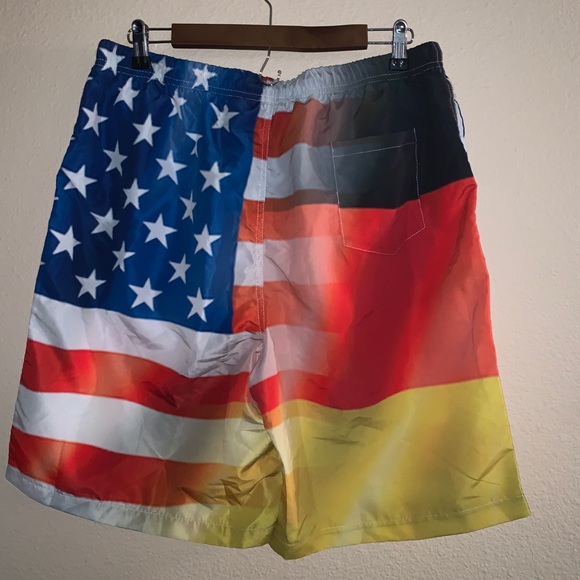 Swim trunks - Picture 2 of 4